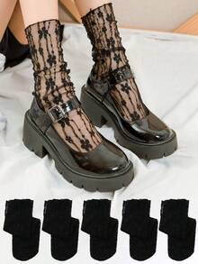 5 双蕾丝花网透明透气中筒袜，新款时尚女士网眼小腿袜，可爱甜美风格