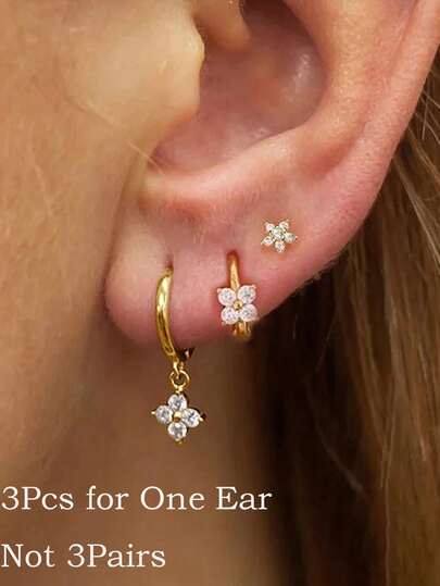 3件套精致立方氧化锆鸡蛋花耳环套装，可叠戴，适合女性；14K镀金闪亮立方氧化锆耳环套装，适合耳骨、耳廓、耳屏穿孔，送给女性和女孩的礼物