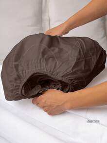 Bed Kit – Fitted Sheet And 2 Pillowcases, Finished With Stick Stitch - 3PCS - 鏽棕色 - 查看 4
