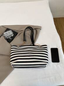 1pc Fashion Striped Contrast Color Large Capacity Nylon Tote Bag With Chain Shoulder Strap For Women