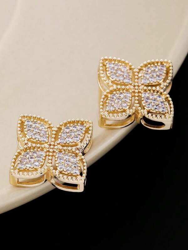 2pcs Elegant Copper Cubic Zirconia Four-Leaf Clover Stud Earrings For Women