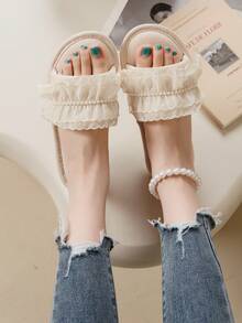 秋冬蕾丝面料时尚仿珍珠女士家居拖鞋，春秋新款，毛绒拖鞋 - 米色 - 查看 1