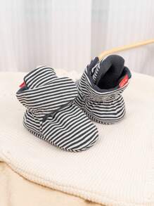 Fashionable Stripe Design Infant Socks, Simple & Comfortable Hook And Loop Easy On/Off
