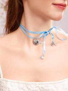Collar con colgante de lazo de corazón de varios niveles, estilo japonés simplificado de gargantilla, cinta de sirvienta para el cuello