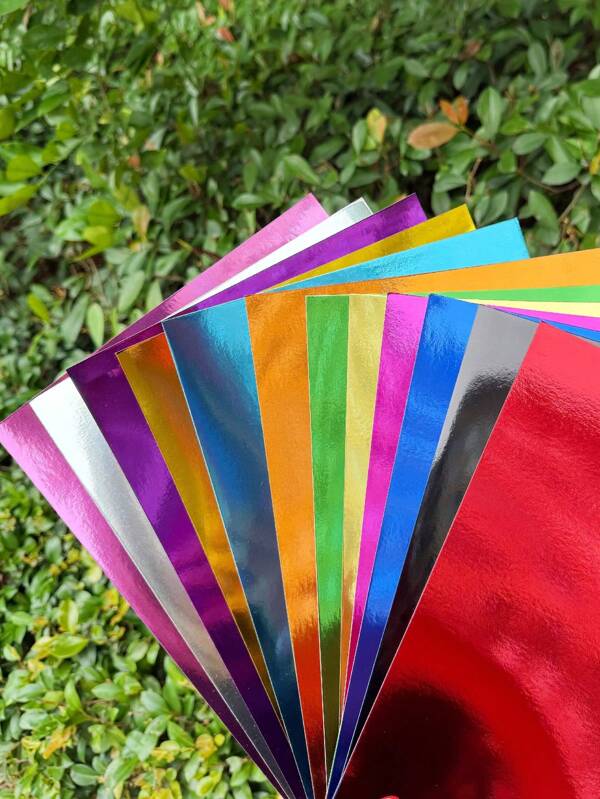 8 Stück glänzende, farbige Spiegelkarton/Karton/Gold-Folie Glitzer Spiegelkarton, A4 handgemachtes Weihnachts-Themen Karton, 8,27*11,69 Zoll, 250g Schwerlast, geeignet für Weihnachten, Halloween, Einladungen, handgemachte Poster, DIY Scrapbooking, Schulmaterial, Schulanfang