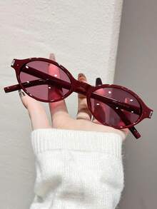 1pc Women Oval Frame Fashion Fashion Glasses, Summer Beach Accessory Oval Shape Shades - Multicolor - View 1