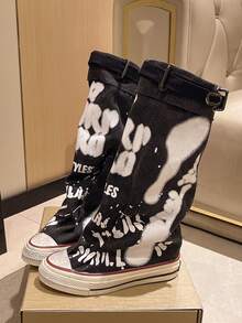 Fall/Winter Women's New Casual Black Stacked Canvas Boots, Buckle Decor Niche Design Cool Graffiti Canvas High-Top Sneakers, Round Toe Thick Sole Leg Warmers Boots, Punk, Ultra-Modern Academy Style Street Fashion Personalized Riding Boots, Suitable For All Seasons, Leg Warmers Mid-Calf Boots - Black - View 3