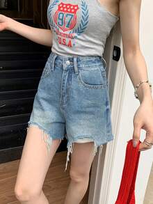 Quần short denim nữ ống đứng, gấu quần rách, kiểu dáng thường ngày. - Màu xanh nhạt - Xem 4
