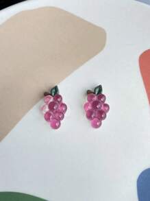 1 par de aretes tipo clip con diseño de uva y fruta, personalizados y lindos