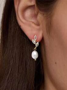 Pendientes elegantes, exquisitos, lujosos y preciosos con hojas de perlas falsas y circonita cúbica para mujer, regalo para boda, uso diario, vacaciones, festival de música, aniversario, regalo de pareja, regalo para ella