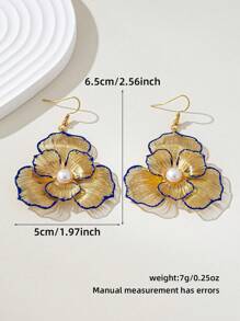 1 Pair Of Fashionable And Creative Large Flower Alloy Earrings Suitable For Daily Commuting