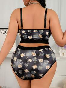 2pcs Plus Size Women Lingerie Set, Black Lace Patchwork, Floral Print, Ombre Color Blocking Design, Wireless Soft Milk Silk Material, Adjustable Strap, Bow Accent, Suitable For Dating, Party, Anniversary Wear, All Season - Black - View 2
