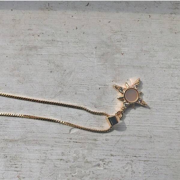 Fashionable New Inlaid Rhinestone Star Pendant Necklace, Simple And Exquisite, Versatile Women's Neck Accessory