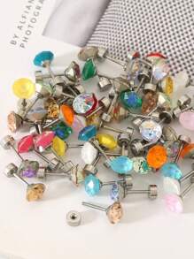 A Fashionable Multicolor Shiny Diamond Body Piercing Accessory Made Of Stainless Steel Ear Cartilage Stud, Suitable For Both Men And Women. Exquisite And Versatile For Everyday Wear, Can Be Given As A Gift To Friends.