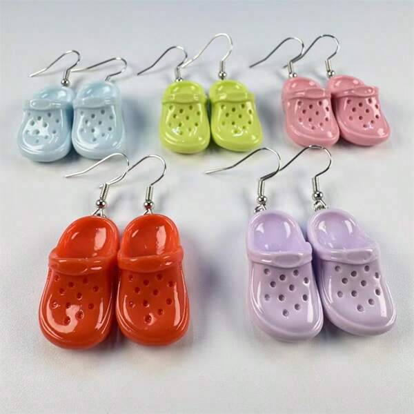 1 Pair Charming 3D Resin Hole Hole Shoes/Clogs Pendant Earrings, Suitable For Women - Cute, Elegant, Fashionable Bohemian Style Jewelry, Suitable For Daily Wear Or Gift, With Purple And Blue Decorations, All-Season Accessory, Unique Earrings