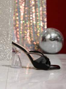 Sandales à talons en cristal élégantes pour femmes, décoration papillon pailleté à la mode, talons épais carrés à cristaux, design à bout ouvert. Polyvalentes pour un port quotidien, conviennent pour le mariage, les fêtes d'été, les sorties, les courses