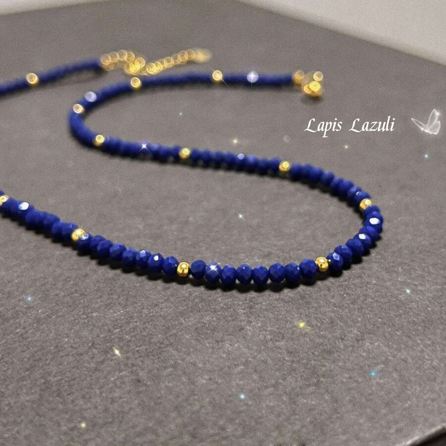 1 PIEZA Collar de piedra de lapislázuli natural hecho a mano - Espaciadores dorados minimalistas y delicados, joyería de gema azul profunda para atuendos casuales, regalo para ella, accesorio versátil, diseño elegante, artesanía de alta calidad, accesorios elegantes para mujer