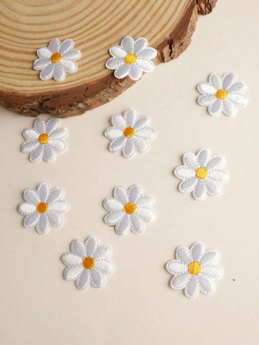 10pcs/Set Daisy Flower Pattern Fabric Patches, Cute Cartoon Style Heat Transfer Or Sewing On For DIY Decorate Clothes, Bags, Shoes, Hats - Multicolor - View 1