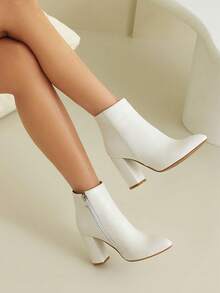 JIAOFEITI 女士优雅尖头侧拉链粗跟踝靴，时尚高跟鞋，四季百搭户外服饰 - 白色 - 查看 1