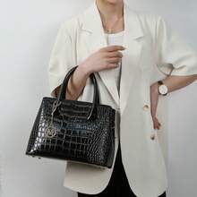 Women Shoulder Bags - 棕色 - 查看 5