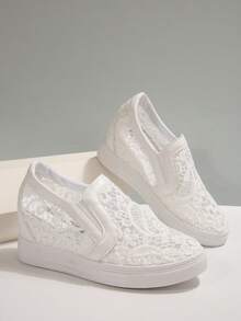 Baskets mode femme en tulle, chaussures plateforme rondes à lacets en maille respirante. Confortables et légères pour la marche, conviennent pour un usage casual, mariage et soirées - Blanc - Voir 3