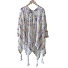 1 pièce Cardigan ajouré tricoté blanc pour femmes, Cape châle à franges élégante rétro, Vêtement léger, Poncho pour port quotidien des femmes