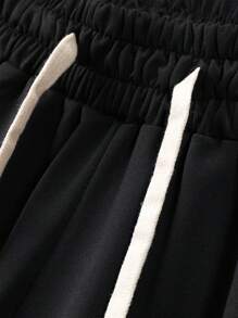 2 pezzi/set magliette a maniche corte e pantaloncini estivi da uomo, set di abbigliamento casual di moda con stampa grafica di lettere personalizzate, pantaloncini con tasche e vita con cordoncino, adatti per corsa, golf, pesca, basket, campeggio, palestra, nuoto e spiaggia