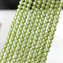 Aproximadamente 170 contas de peridoto verde facetadas de 2 mm - adequadas para joias, pulseiras e colares "faça você mesmo" - clima fresco de primavera/verão - adequadas para estilos boho e minimalista, equilíbrio de chakras, presentes para o Dia das Mães, Páscoa, Ramadã e Carnaval