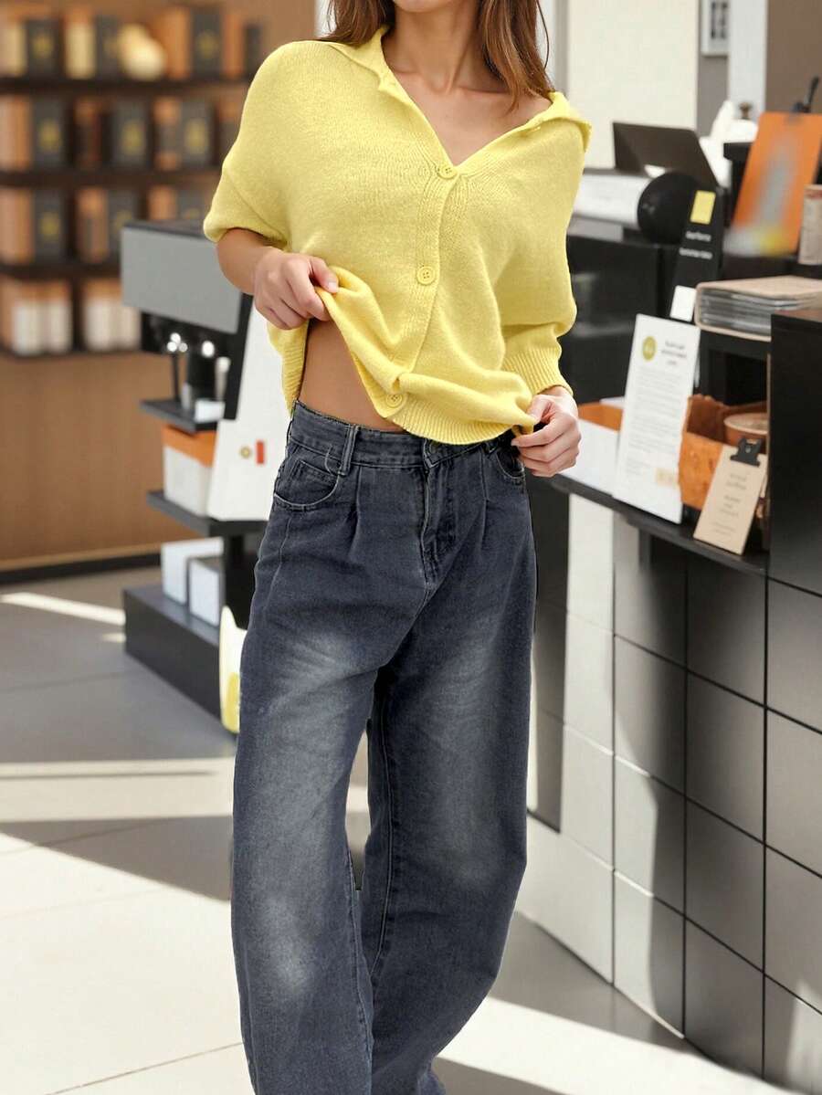 女士时尚优雅休闲日常通勤纯色浅黄色单排扣短袖开衫，下摆、领口、袖口、腋下饰有条纹设计 - 黃色 - 查看 1