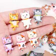 Pingente de Gato Fofo de Resina com Tamanho de 15*27mm, Atacado para Clips de Cabelo, Brincos, Colar, Acessórios de Chaveiro DIY