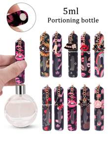 1个5毫升香水补充瓶、液体补充瓶、喷雾瓶。吊坠配件钥匙扣，时尚5毫升香水分装瓶，便携式旅行底部注水瓶。可重复使用，底部注水设计，方便携带，液体分装瓶。香水单独装瓶。防晒喷雾瓶。蚊香专用分装瓶。旅行必备品，假期香水可补充装旅行瓶