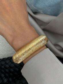 1 pieza Brazalete de resina con arco geométrico bohemio, joyería de metal versátil para fiestas casuales de lujo, boda, vacaciones, como regalo para mujeres y parejas (el material y color del brazalete estarán sujetos al producto real)