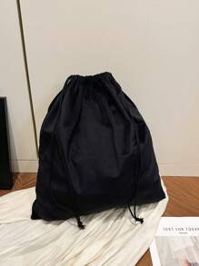 3 taglie disponibili, adatte alla maggior parte delle dimensioni delle borse. Sacchetto con coulisse in materiale morbido per coprire borse di lusso, non danneggia le borse. Ideale per conservare borse da cerimonia nuziale, borse in rafia, abbigliamento e borse di marca. Impermeabile, anti-polvere, previene l'invecchiamento della borsa. Il materiale morbido è ottimo anche per conservare i vestiti, alleggerisce il packing per i viaggi. Ottimo anche come regalo per gli amici.