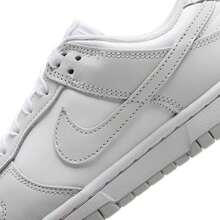 Nike Zapatillas deportivas DUNK LOW para mujer, calzado casual para exteriores y viajes, ligero, sencillo y cómodo, calzado deportivo de caña baja DD1503-103 - Fotón blanco/polvo/blanco - Ver 8