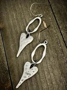 Boucles d'oreilles pendantes en forme de cœur creux ton argent, conviennent pour le port quotidien et les fêtes pour les femmes