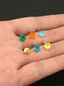 A Fashionable Multicolor Shiny Diamond Body Piercing Accessory Made Of Stainless Steel Ear Cartilage Stud, Suitable For Both Men And Women. Exquisite And Versatile For Everyday Wear, Can Be Given As A Gift To Friends.