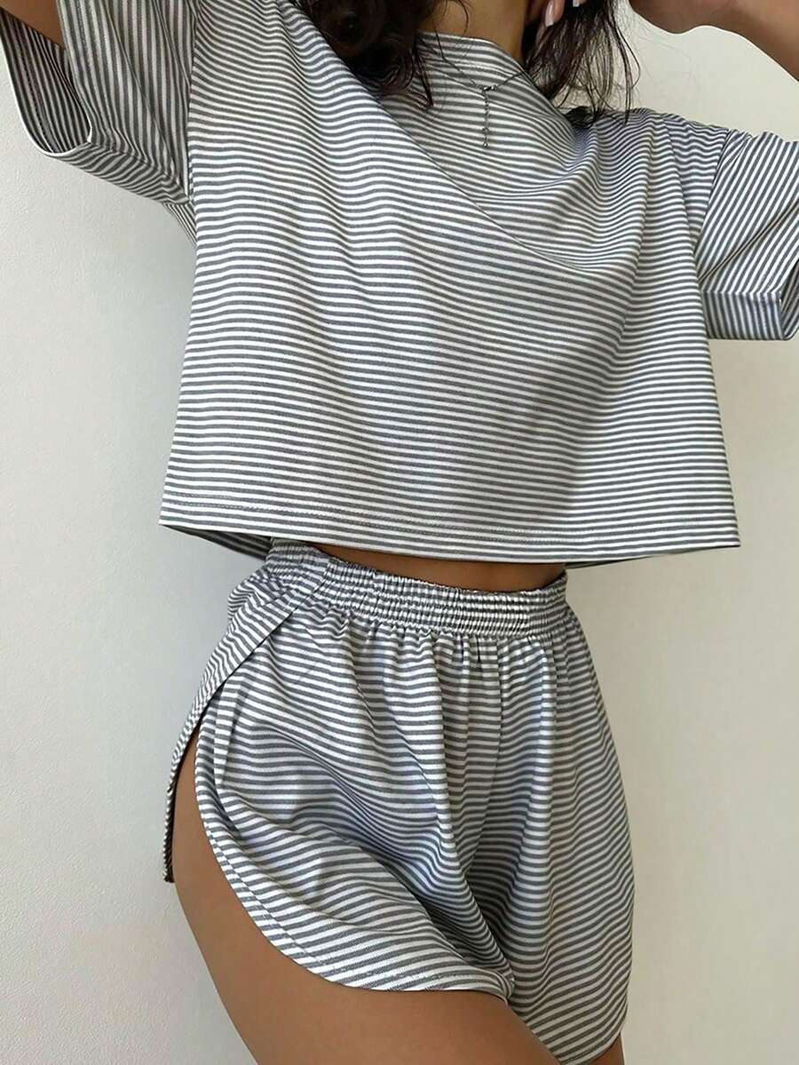 2-Pack Simple Four Seasons Spring And Summer Contrast Stripes Casual Loose Knit Short Sleeves Tops Side Slits Shorts Home Clothes Set Suitable For Home Use - 深灰色 - 查看 1
