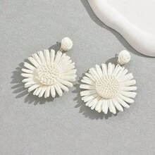 1 Pair Fashionable Raffia Big Flower Earrings, Women's Beach High-End Accessories, Wedding Gift Jewelry, Exaggerated Earring Pendants - White - View 6