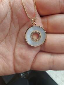 Exquisito e Fashion Colar Pingente Incrustado de Strass para Colares Casuais e de Alta Gama de Mulheres
