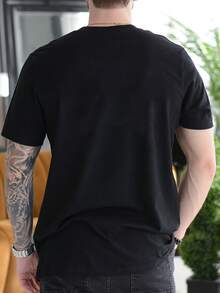 Camiseta Navideña Divertida de Esqueleto Bailarín para Hombre - Manga Corta Negra, Cuello Redondo, Camiseta Gráfica Festiva con Gorros de Papá Noel y Luces, Perfecta para Regalos de Verano y Navidad, Camisetas de Navidad, Camisetas Divertidas para Hombre, Camisetas Gráficas para Hombre, Camisetas Divertidas para Hombre, Camisetas para Hombre - Negro - Ver 2