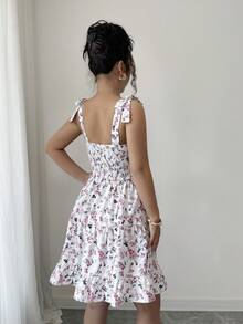 New Women's Lace-Up Bow Small Floral Print Cinched-Waist One-Piece Mini Skirt - White - View 4