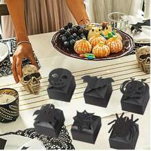 2 件万圣节糖果盒，带黑蜘蛛、幽灵和蝙蝠装饰