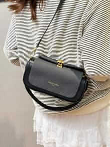 时尚女士梯形手提包，优雅简约的设计，大容量，精致的五金配件，适合旅行、购物、通勤