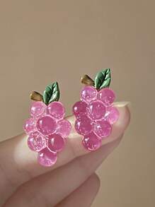 1 par de aretes tipo clip con diseño de uva y fruta, personalizados y lindos