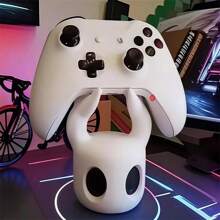 1PC 3D-Printed Controller Stand, Hollow Knight Themed Desktop Decor – Compatible With Gamepads, Controllers, And Phone Display.