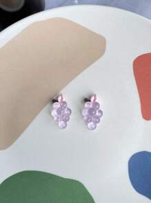 1 par de aretes tipo clip con diseño de uva y fruta, personalizados y lindos