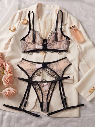 Verleidelijke Lingerie Set, Zwart Mesh Bloemen Geborduurde Padded BH Underwear Intimate Apparel Bedroom, Nightclub view 2