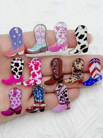 Randomly Mix 10pcs Alloy Retro Western Denim Printed Boots Keychains Pendants Backpacks DIY Accessories Accessories