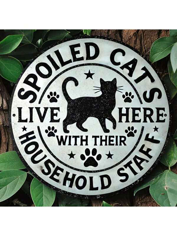 1 stuk "Verwende katten en hun familie wonen hier" metalen bord - 8x8 inch duurzaam ijzeren wanddecoratie, geschikt voor slaapkamer, keuken, eetkamer, bardecoratie - uniek ontwerp, eenvoudig op te hangen, geweldig voor thuis, op kantoor of als cadeau