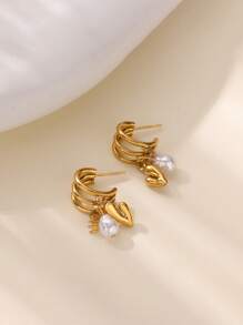 1 paire de boucles d'oreilles à tige en acier inoxydable et perle de fantaisie, accessoires d'oreille en forme de cœur de luxe convenant pour les fêtes, les banquets, les festivals de musique, les vacances, les rendez-vous ou en cadeau pour les femmes